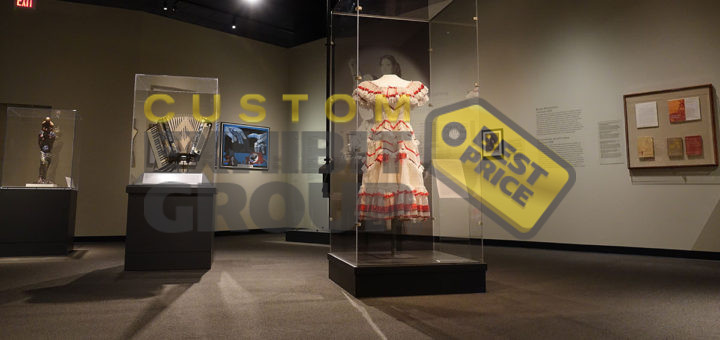 Display Cases Showcases